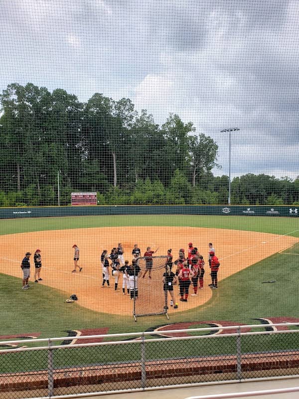 Hunt Softball Park - Image 1