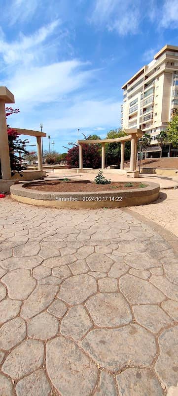 Larache park - Image 1