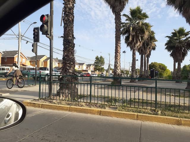 Plaza sta Teresita de Los Andes - Image 1