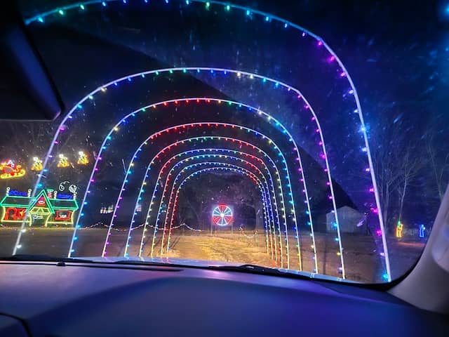 Christmas Never Ends - Image 2