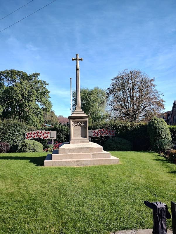 Grayshott War Memorial - Image 2