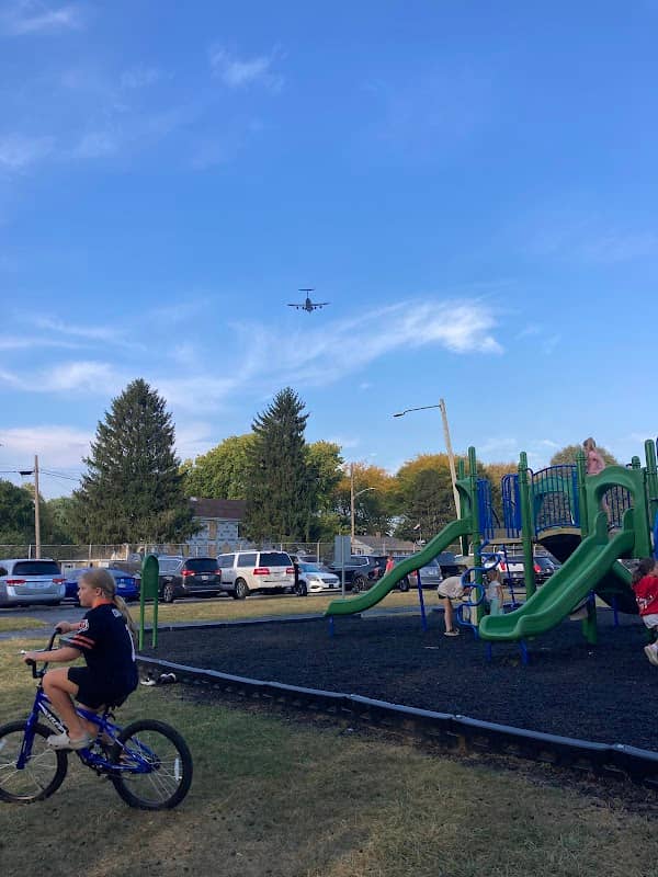 Community Park - Image 2
