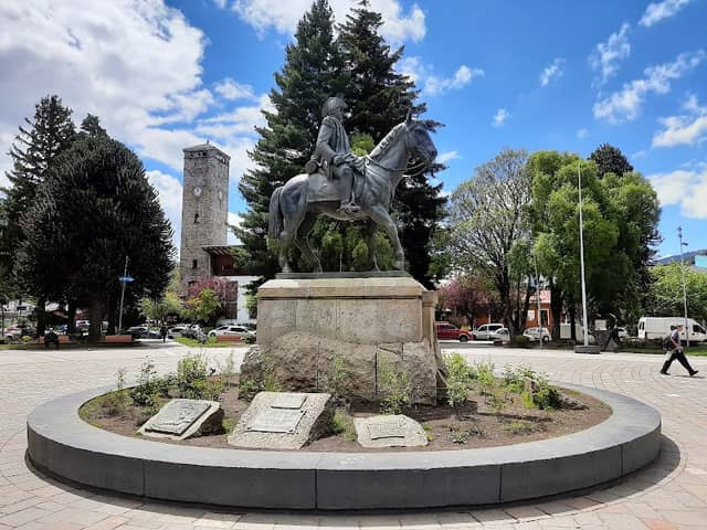 San Martin Plaza - Image 1