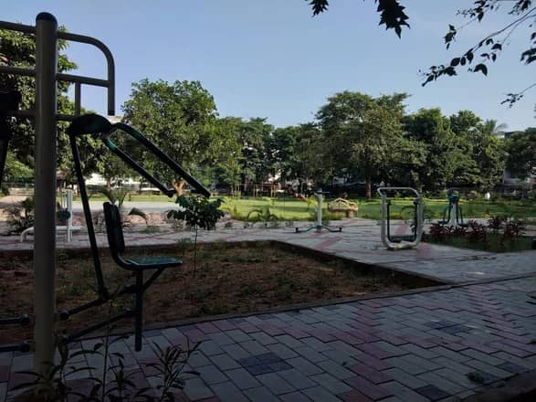 HIG Sailashree Vihar Phase VII Park - Image 2