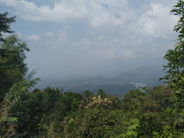 ജരാസന്ധപ്പാറ - Image 1