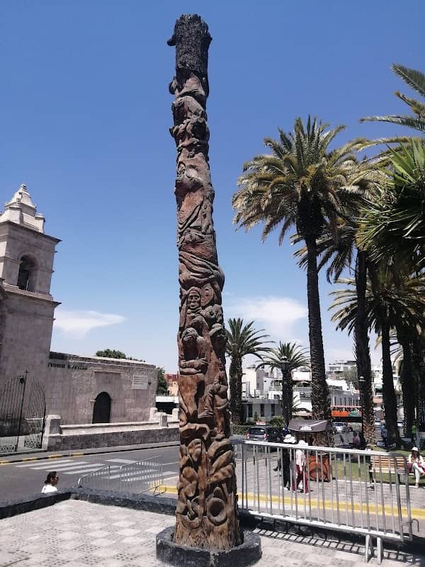 Totem - Image 1