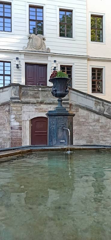 Fuß-Brunnen-Stein - Image 2