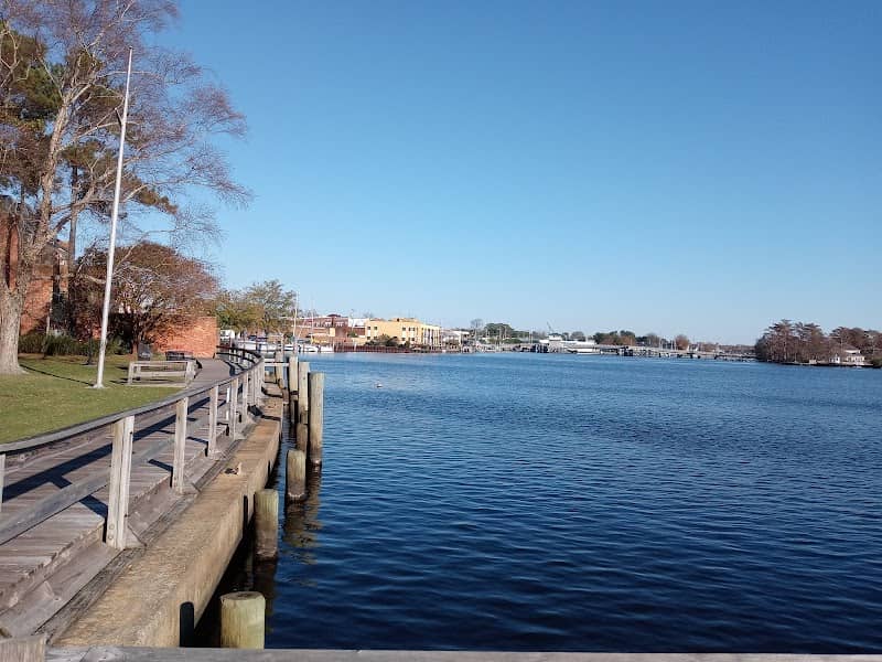 Waterfront Park - Image 2