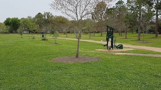 MacNaughton Park - Image 2