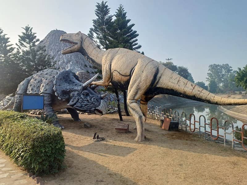 Dino Park - Image 1