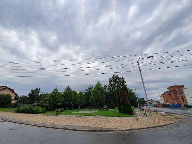 Parc Strada Constructorilor - Image 1