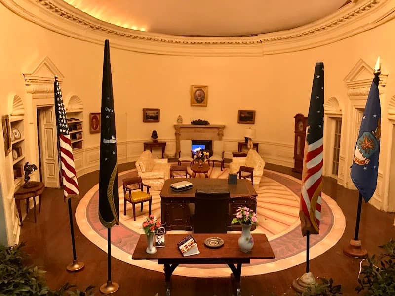 Presidents Hall of Fame - Image 3
