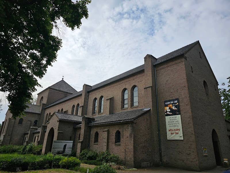 St. Paul's Abbey - Image 2