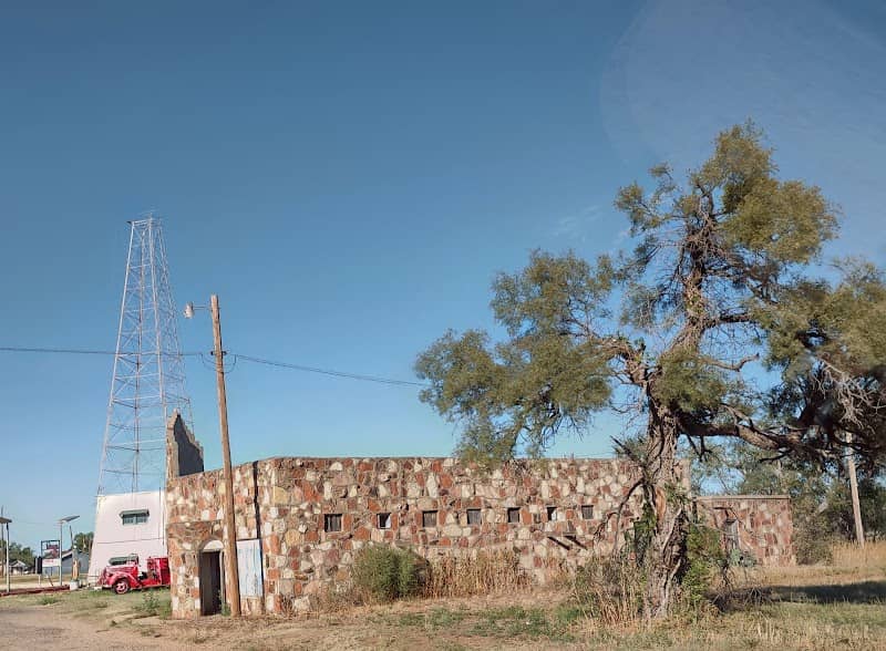 Bob's Oil Well - Image 3