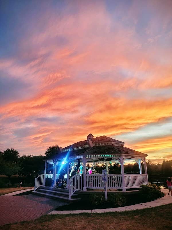 West Lake Park Gazebo - Image 2