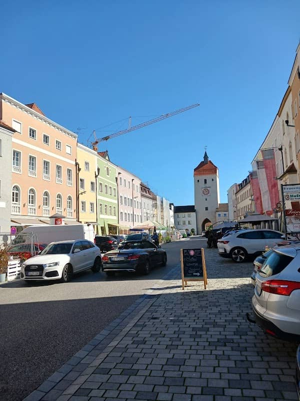 Brunnen am Stadtplatz Neuötting - Image 1