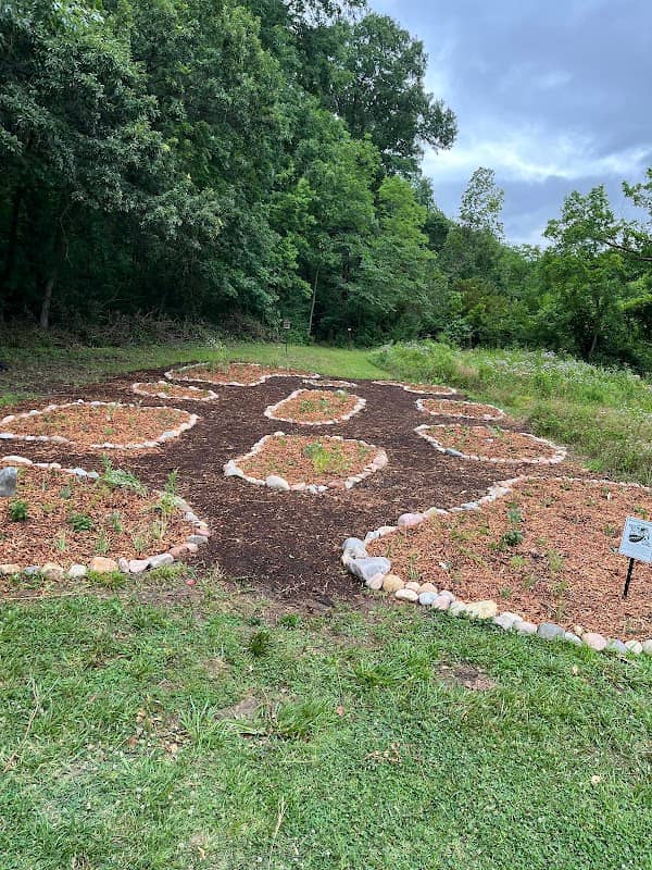 Lake Quivira Pollinator Garden - Image 1
