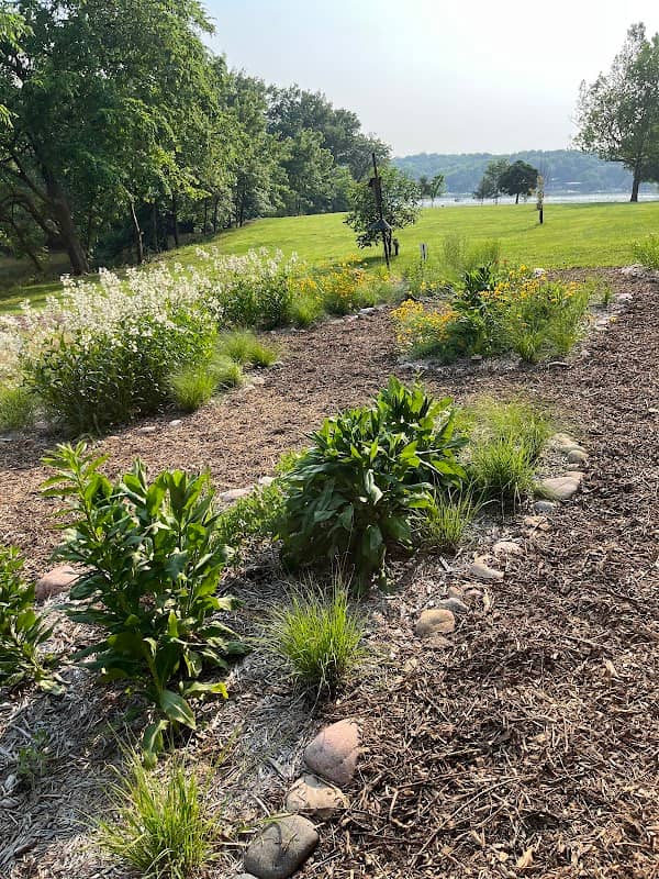 Lake Quivira Pollinator Garden - Image 2