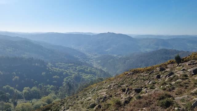 Miradouro 7 Montes - Image 1