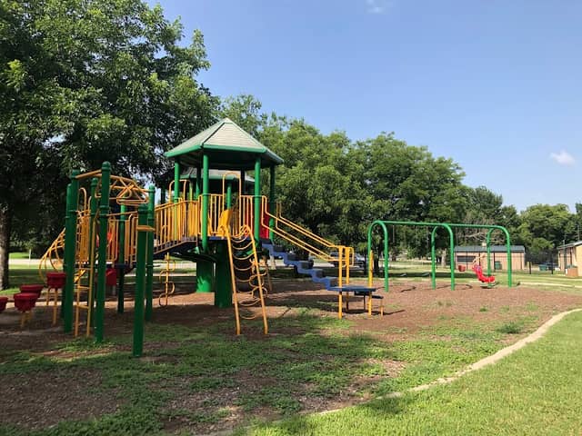 Springtown Park - Image 2