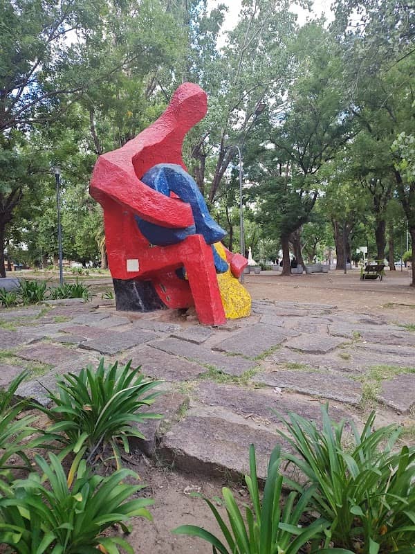 Monumento - Image 1