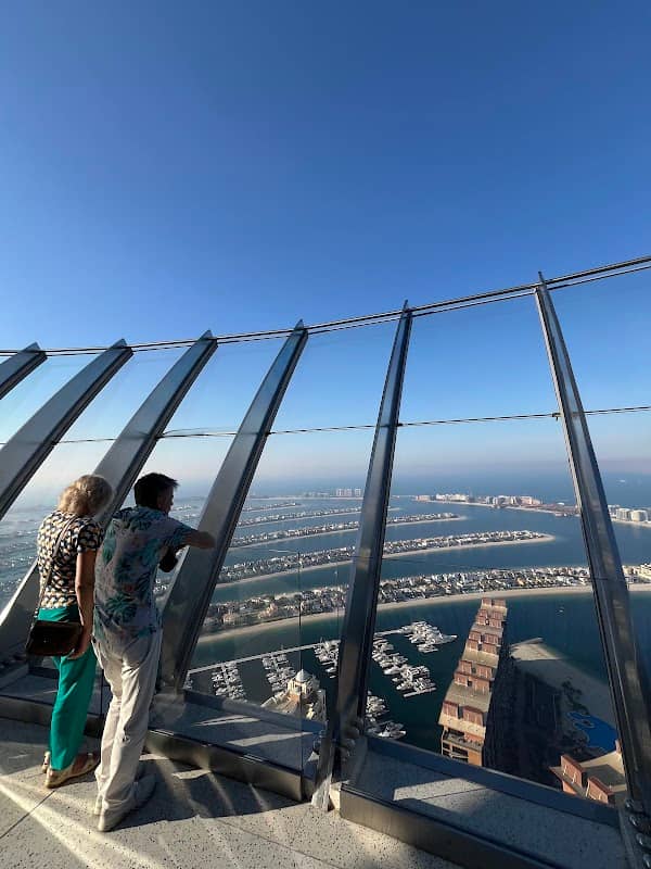 The palm view tower - Image 1