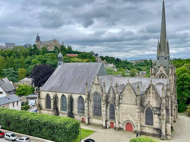 Église Saint-Sulpice de Fougères - Image 1