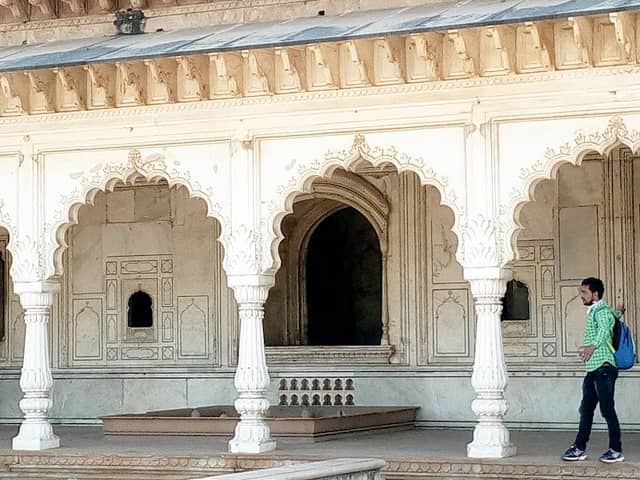 Char Baag - Image 2