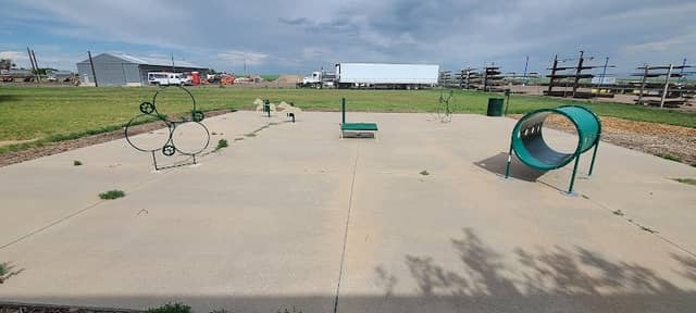 East Park - Image 1