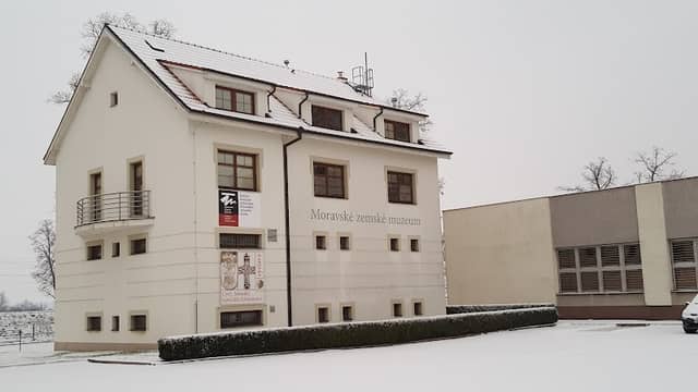 Moravské Zemské Muzeum - Image 1
