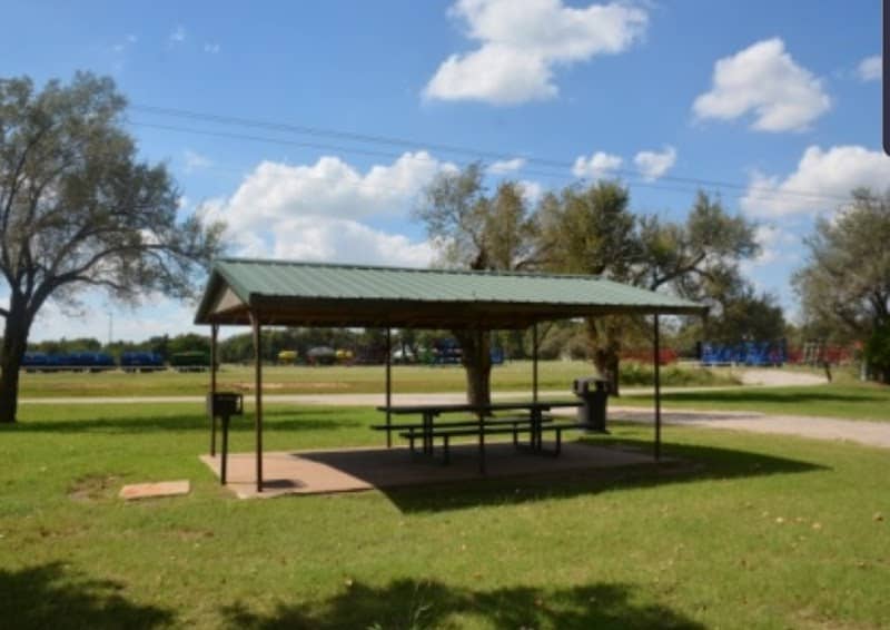 Berry Park - Image 1