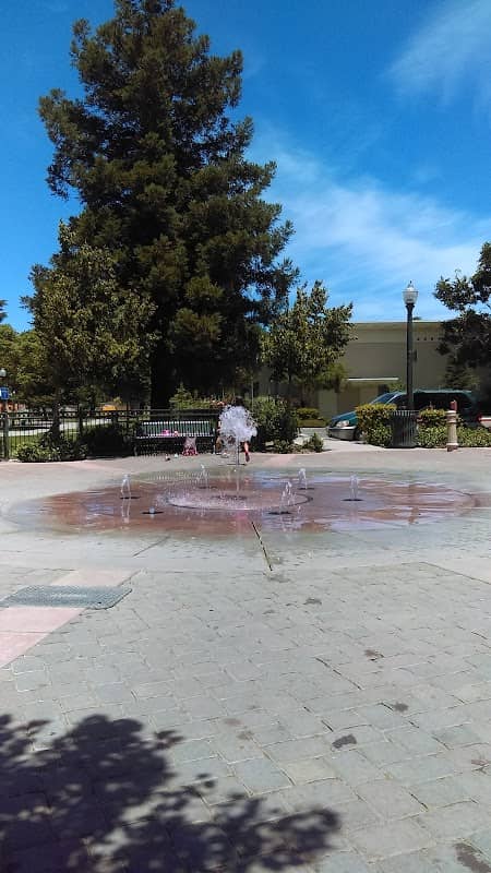 Manuel Valverde Park - Image 1