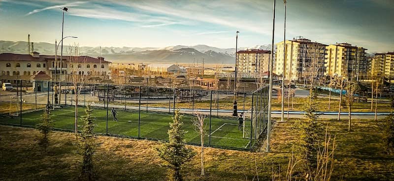Mehmet Sekmen Parkı/ Sosyal Tesisi - Image 1