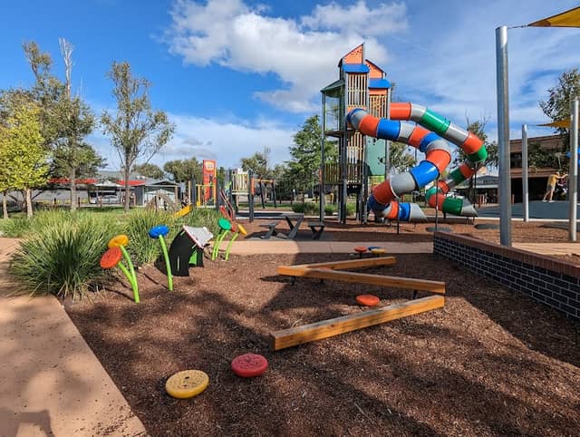 Curtis Park - Image 1