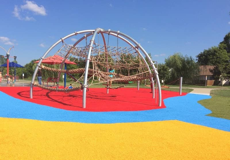 Quaker Park - Image 2