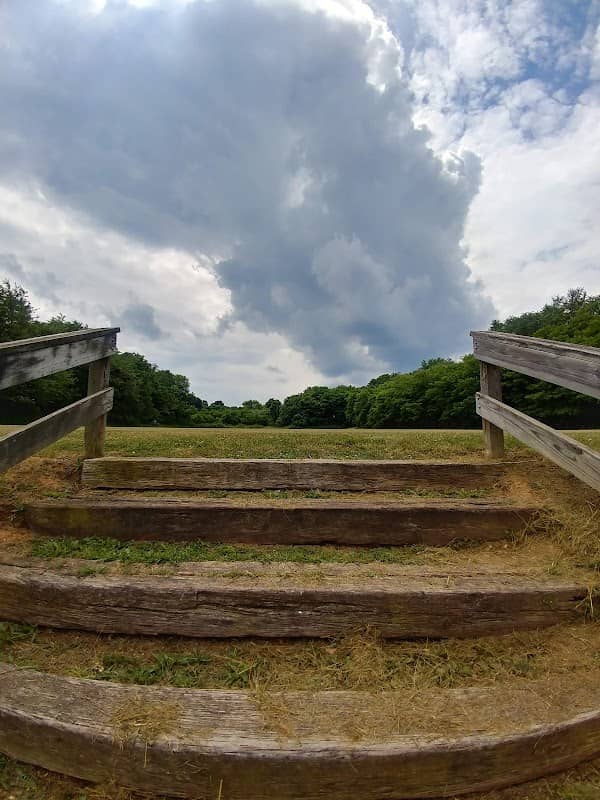 Macgill Park - Image 1