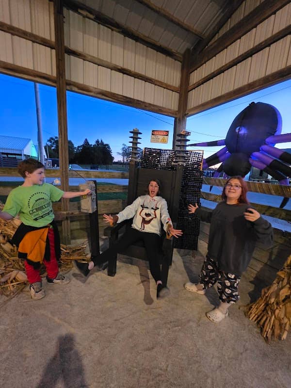 Haunted Hollows Fest - Image 1