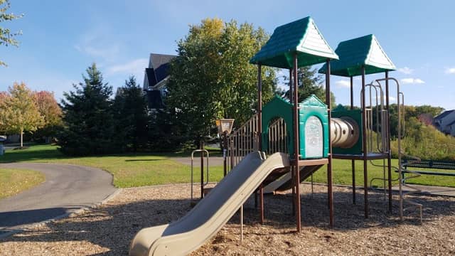 South Lake Park - Image 3