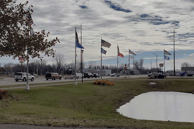 Veterans Memorial - Image 1