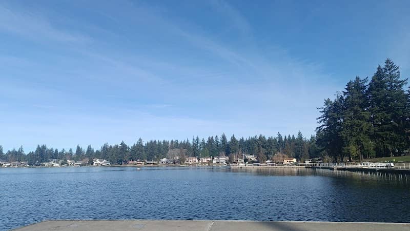 Lake Meridian Park Beach - Image 2
