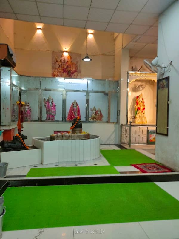 Historical Shiv Mandir - Image 2