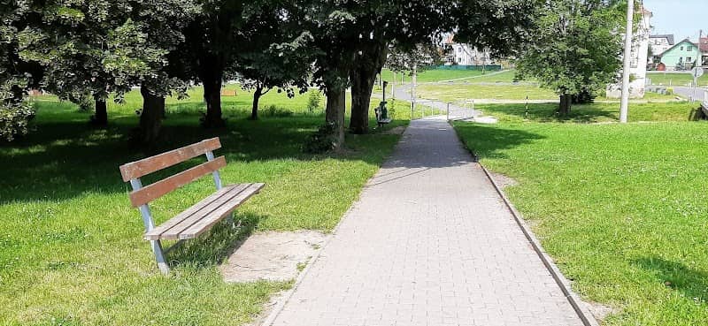 Lavičky u mostu - Image 1