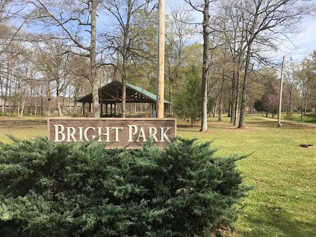 Bright Park - Image 2
