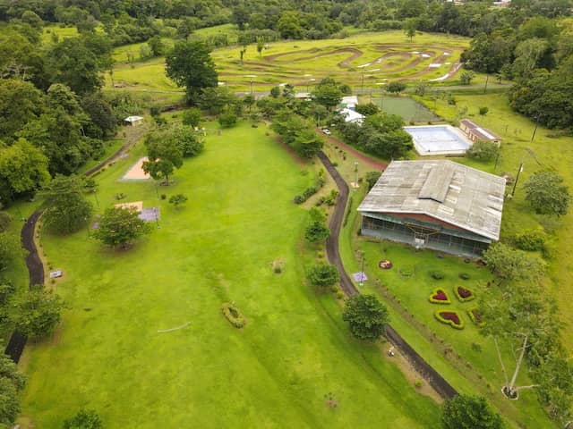 Parque Recreativo Puerto Viejo - Image 1