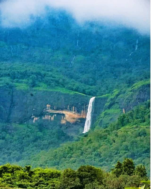 Nhani Waterfall - Image 1
