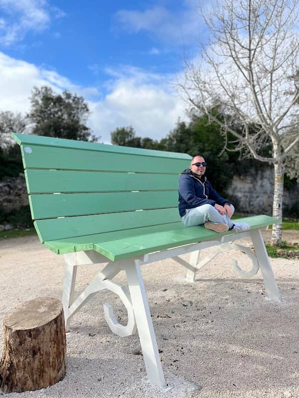 Big Bench #451 - Image 1
