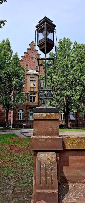 Brunnensäule - Image 3