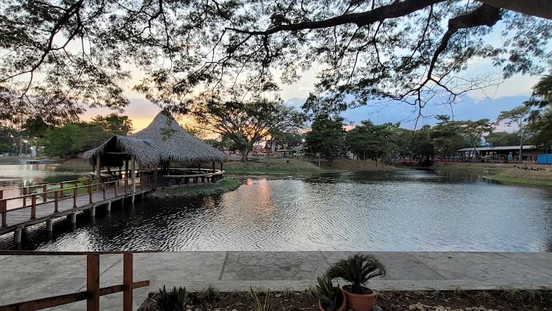 Parque Recreacional Sur - Image 1