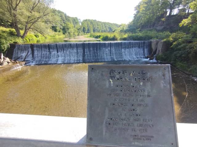 Mills Mills Falls - Image 2