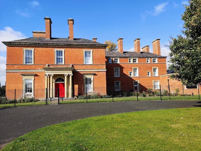 Red House Park - Image 1